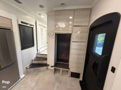 2023 Forest River Riverstone Signature 41RL, $ 117,000