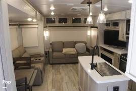 2023 Forest River Rockwood Signature Series M-8337, $ 49,450