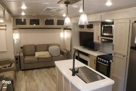 2023 Forest River Rockwood Signature Series M-8337, $ 49,450