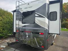 2023 Newmar Bay Star 3124, $ 139,900