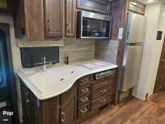 2023 Newmar Bay Star 3124, $ 139,900