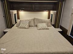 2023 Newmar Bay Star 3124, $ 139,900