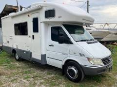 2006 Winnebago View 23H, $ 35,000