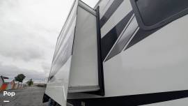 2024 Jayco Seismic 359, $ 72,300