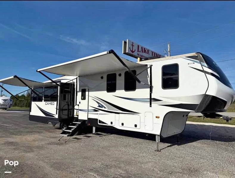 2021 CrossRoads Cameo 3891MK, $ 41,150
