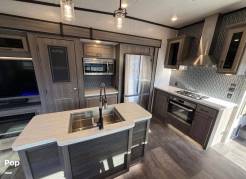 2021 CrossRoads Cameo 3891MK, $ 41,150