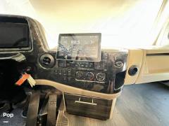 2022 Thor Motor Coach Palazzo 37.5, $ 165,000