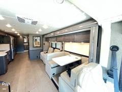 2022 Thor Motor Coach Palazzo 37.5, $ 165,000