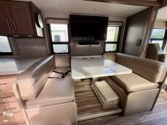 2022 Thor Motor Coach Palazzo 33.6, $ 188,000