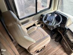 2022 Thor Motor Coach Palazzo 33.6, $ 188,000