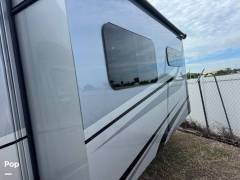 2021 Tiffin Wayfarer 25RW, $ 109,000