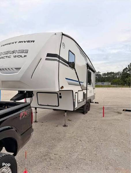 2025 Cherokee Arctic Wolf 23 MLE, $ 50,000