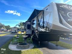 2022 DRV Mobile Suites 42RKDB, $ 131,000