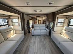 2023 Grand Design Solitude 380FL, $ 93,750