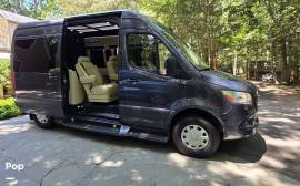 2023 Midwest Daycruiser DC-B, $ 128,900