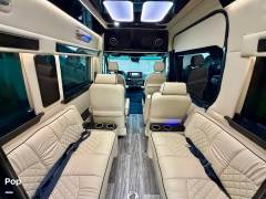 2023 Midwest Daycruiser DC-B, $ 128,900