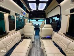 2023 Midwest Daycruiser DC-B, $ 128,900