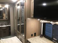 2020 Thor Motor Coach Hurricane 35M, $ 88,900