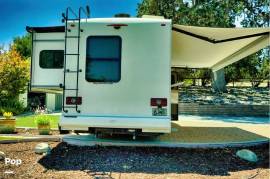 2020 Thor Motor Coach Axis 27.7, $ 71,200