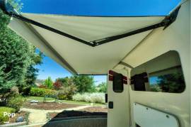 2020 Thor Motor Coach Axis 27.7, $ 71,200