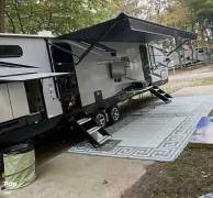 2022 Cherokee Alpha Wolf 30DBH-L, $ 36,000