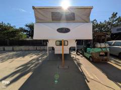 2017 Phoenix Phoenix Pop Up L2 Custom, $ 22,995