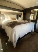 2022 Grand Design Reflection 337RLS, $ 47,800