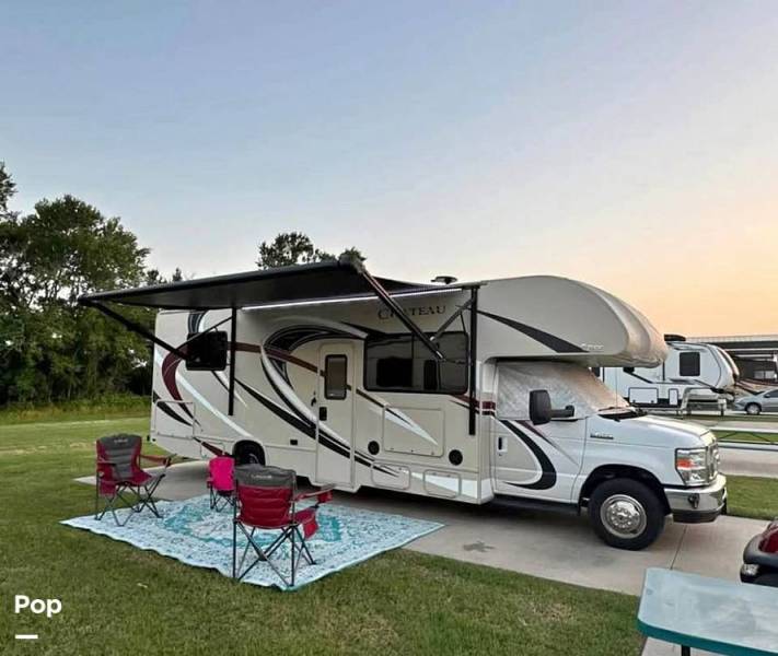 2018 Thor Motor Coach Chateau 28Z, $ 61,200