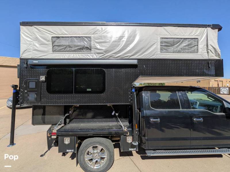 2026 Phoenix Phoenix Pop Up L2 Custom Black Diamon, $ 73,000