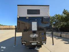 2026 Phoenix Phoenix Pop Up L2 Custom Black Diamon, $ 73,000