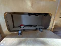 2026 Phoenix Phoenix Pop Up L2 Custom Black Diamon, $ 73,000
