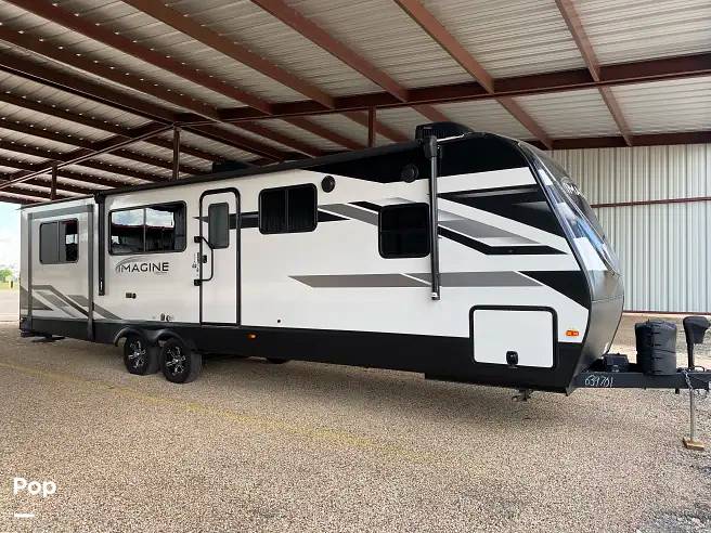 2022 Grand Design Imagine 3100RD, $ 39,000
