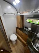 2016 Airstream Flying Cloud 25RB, $ 63,900