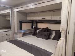 2021 Thor Motor Coach Axis 25.6, $ 62,500