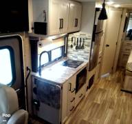 2021 Thor Motor Coach Axis 25.6, $ 62,500