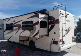 2021 Thor Motor Coach Axis 25.6, $ 62,500