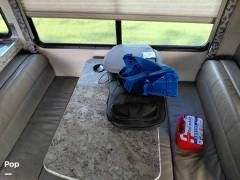 2017 Thor Motor Coach Four Winds 26B, $ 55,000
