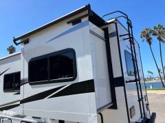 2026 East To West RV Entrada 2200SF, $ 118,000
