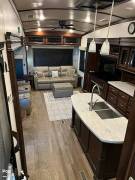 2018 Jayco Pinnacle 36KPTS, $ 40,000