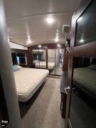 2018 Jayco Pinnacle 36KPTS, $ 40,000