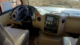 2017 Thor Motor Coach Axis 25.4, $ 44,995