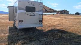 2017 Thor Motor Coach Axis 25.4, $ 44,995