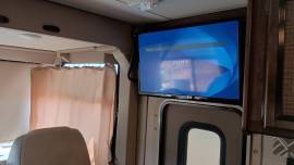 2017 Thor Motor Coach Axis 25.4, $ 44,995