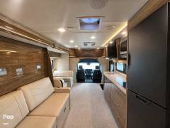 2023 Entegra Qwest 24R, $ 106,000