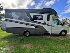 2024 Tiffin Wayfarer 25RW, $ 122,500