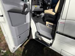 2019 Roadtrek Adventurous 4x4 XL Special Edition, $ 130,000