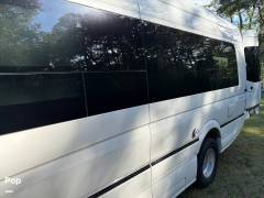 2019 Roadtrek Adventurous 4x4 XL Special Edition, $ 130,000