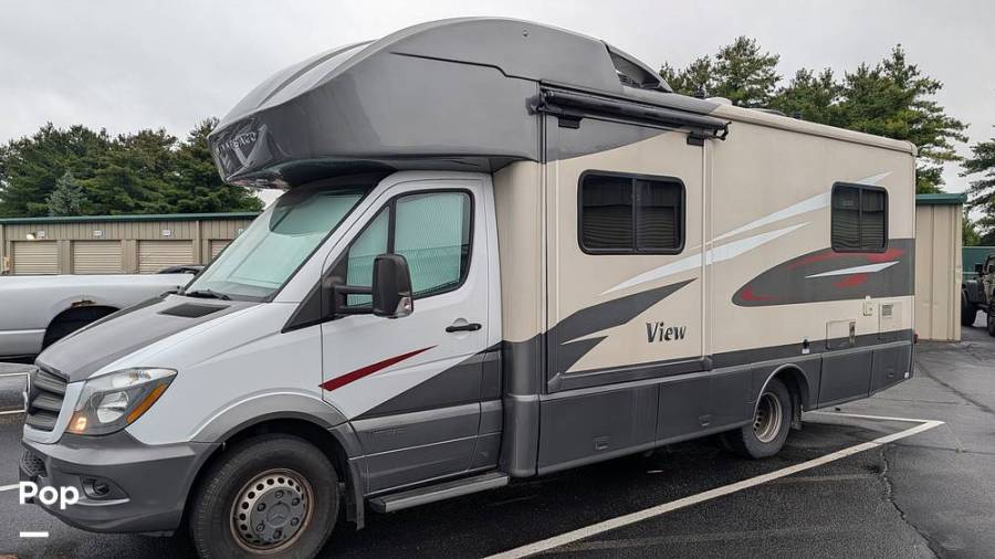 2018 Winnebago View 24V, $ 80,000
