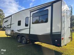2023 Keystone Montana High Country 311RD, $ 68,000