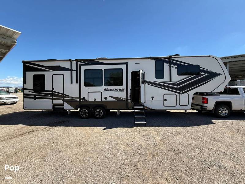 2022 Grand Design Momentum 351MS, $ 79,995